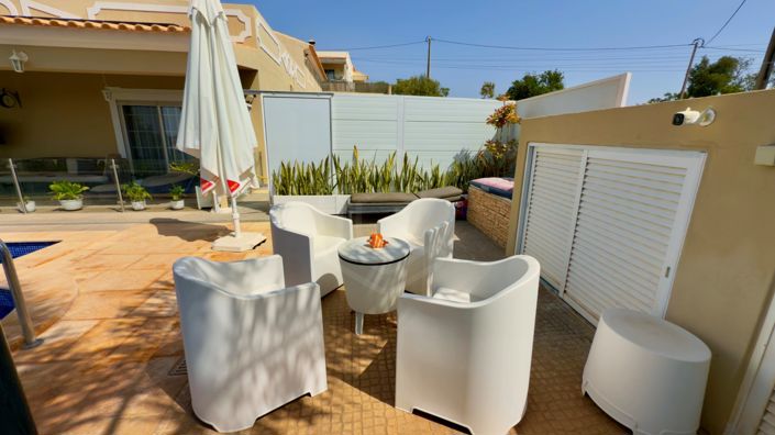 Image No.4-4 Bed Villa for sale