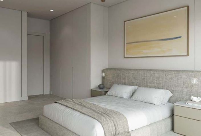 Image No.8-3 Bed Apartment for sale