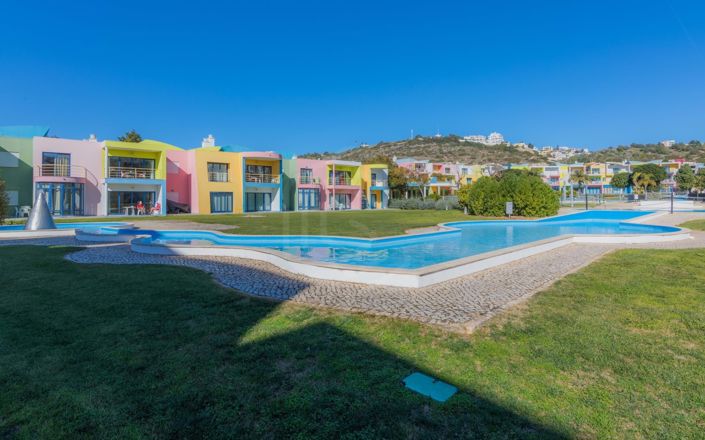 Image No.1-3 Bed Apartment for sale