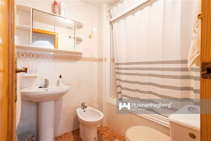 Image No.13-2 Bed Apartment for sale