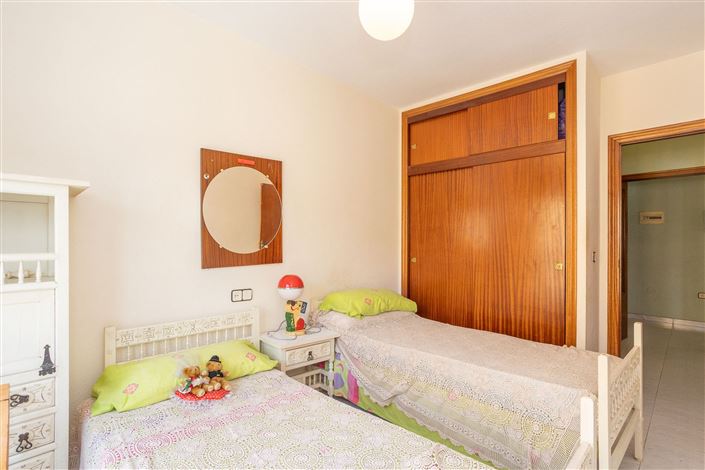 Image No.17-3 Bed Apartment for sale