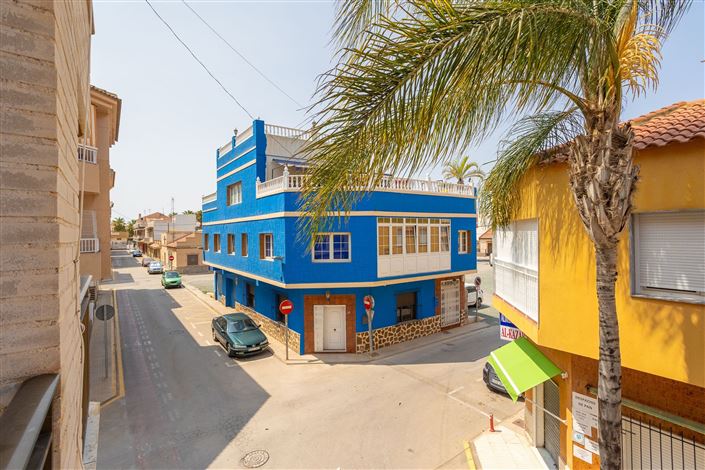 Image No.2-3 Bed Apartment for sale