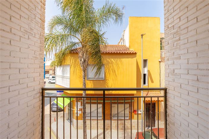 Image No.3-3 Bed Apartment for sale