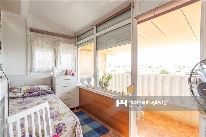 Image No.25-4 Bed Property for sale