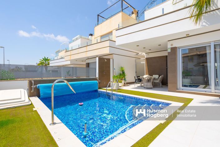 Image No.1-3 Bed Villa for sale