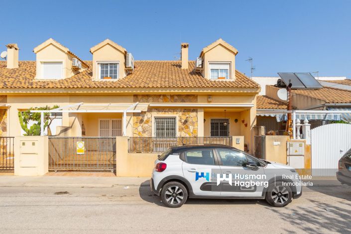 Image No.1-4 Bed Townhouse for sale