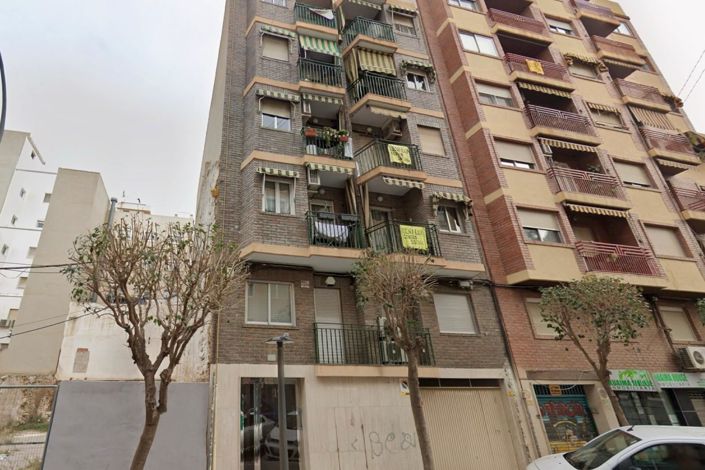 Image No.1-3 Bed Apartment for sale