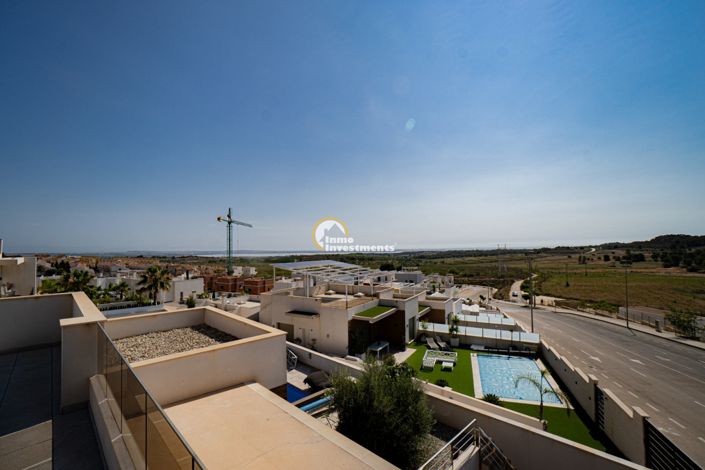Image No.1-3 Bed Villa for sale