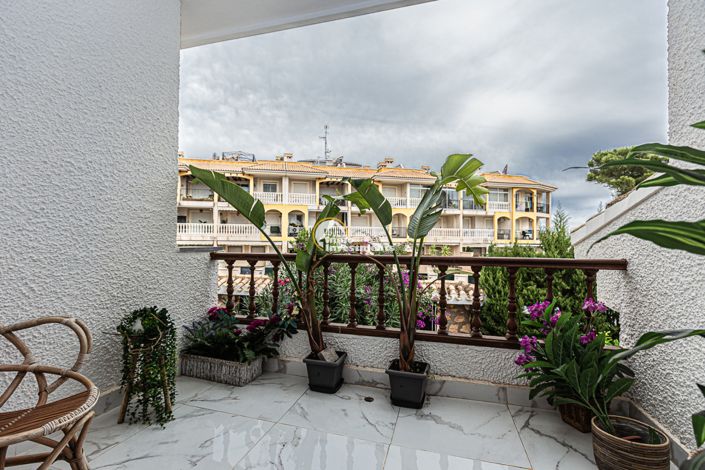 Image No.31-4 Bed Villa for sale