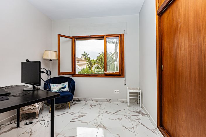 Image No.41-4 Bed Villa for sale