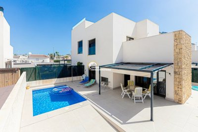 3 Bed Villa for sale