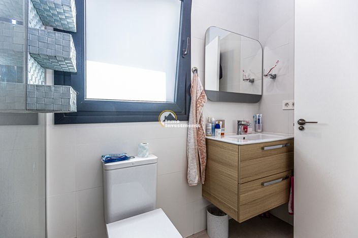 Image No.37-3 Bed Villa for sale