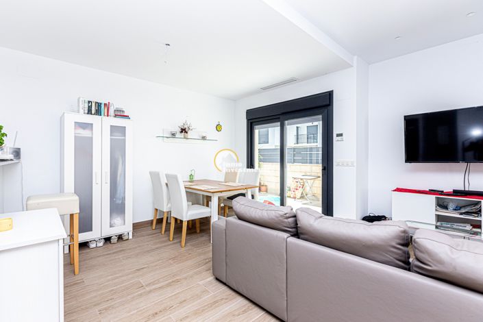 Image No.6-3 Bed Villa for sale