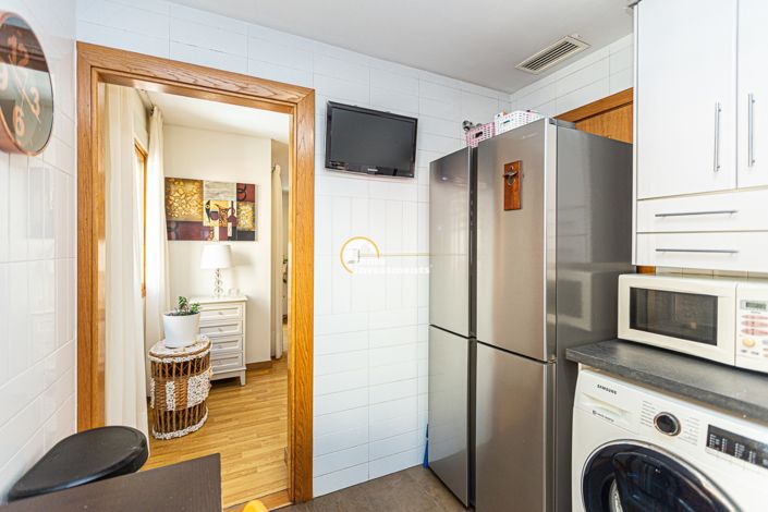 Image No.12-3 Bed Apartment for sale