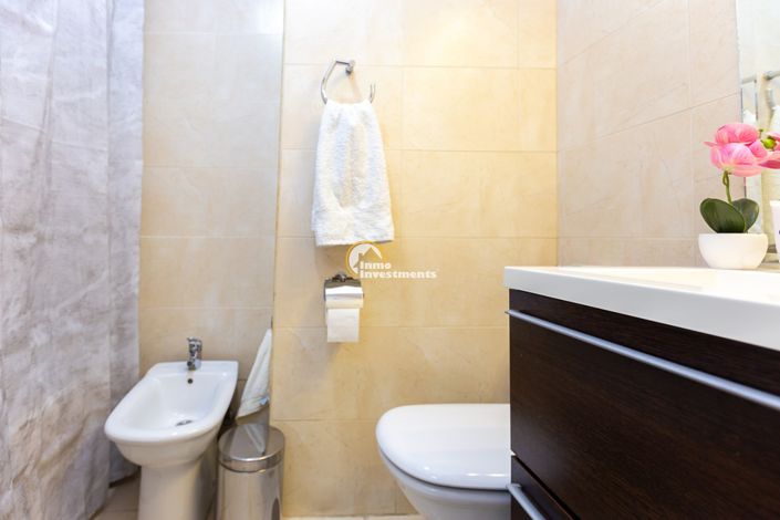 Image No.29-3 Bed Apartment for sale