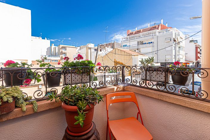 Image No.3-3 Bed Apartment for sale