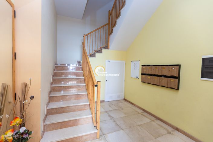 Image No.37-3 Bed Apartment for sale