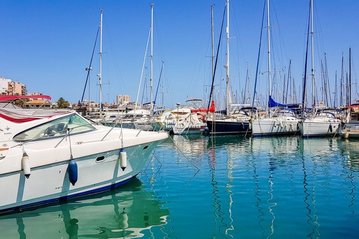 Image No.45-3 Bed Apartment for sale