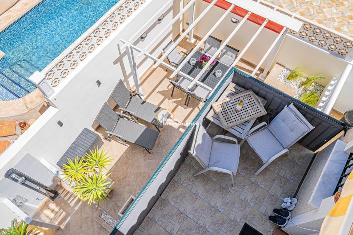 Image No.8-4 Bed Villa for sale