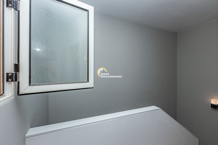 Image No.25-3 Bed Townhouse for sale