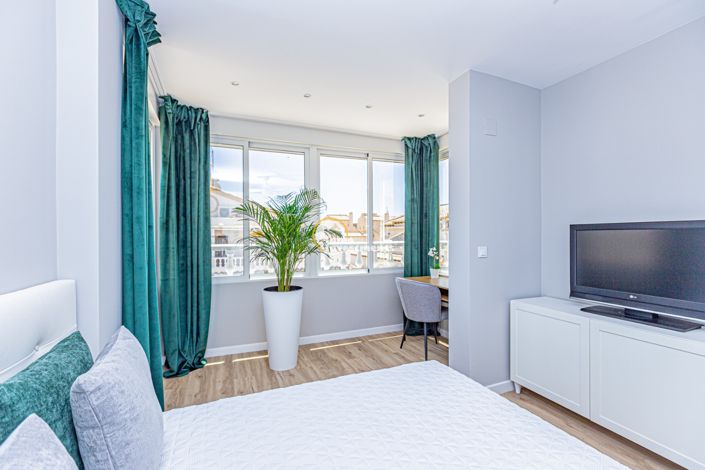 Image No.37-3 Bed Townhouse for sale