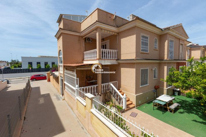 Image No.1-2 Bed Penthouse for sale
