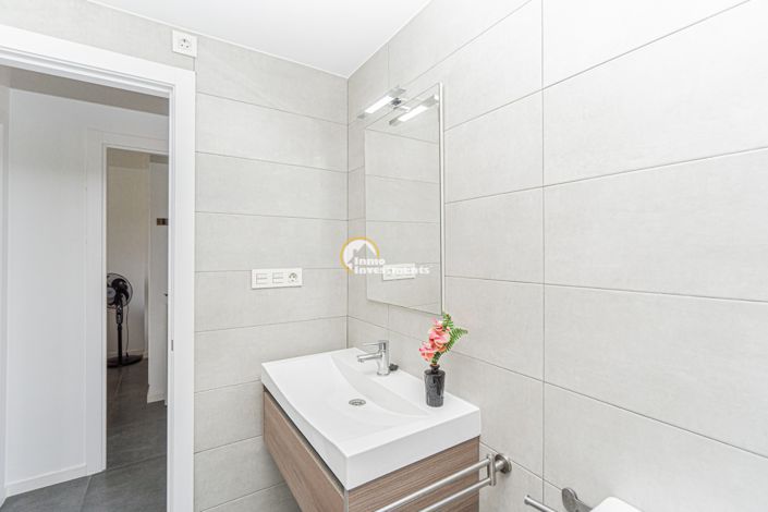 Image No.29-2 Bed Apartment for sale