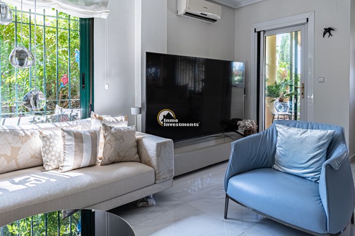 Image No.21-2 Bed Townhouse for sale