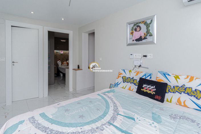 Image No.42-4 Bed Villa for sale