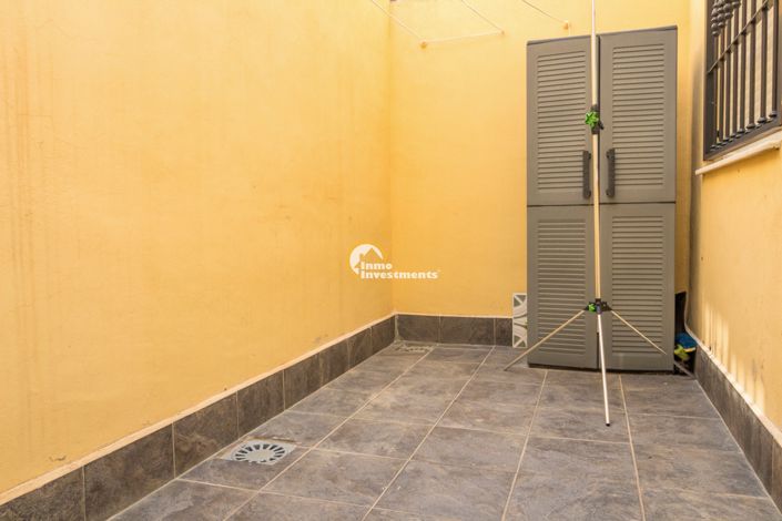 Image No.21-3 Bed Apartment for sale