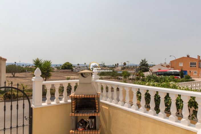 Image No.23-3 Bed Apartment for sale