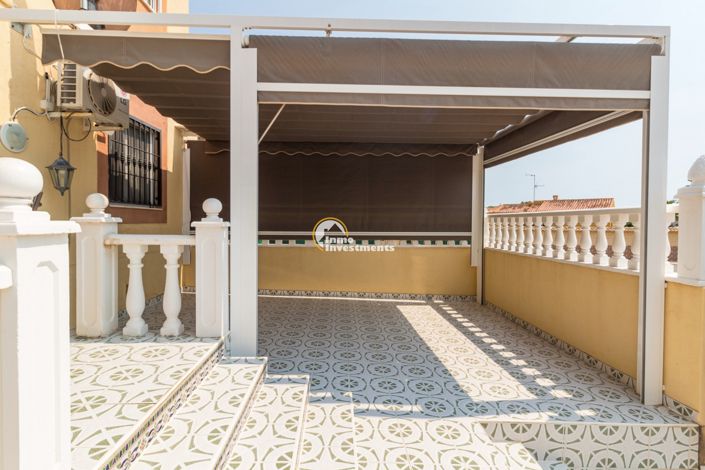 Image No.25-3 Bed Apartment for sale