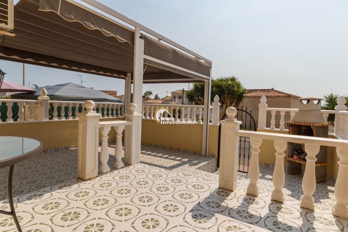 Image No.29-3 Bed Apartment for sale