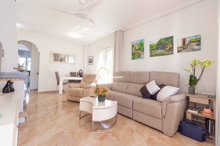 Image No.8-3 Bed Villa for sale