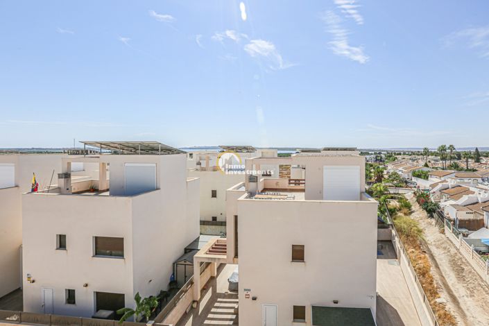 Image No.2-Villa de 3 chambres à vendre à Ciudad Quesada