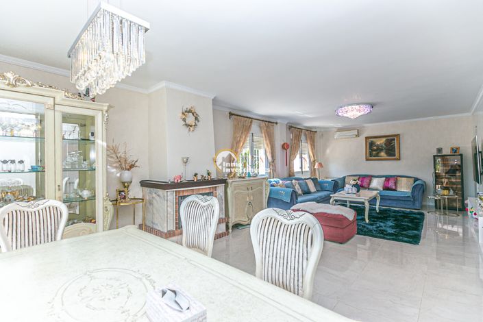 Image No.13-4 Bed Villa for sale