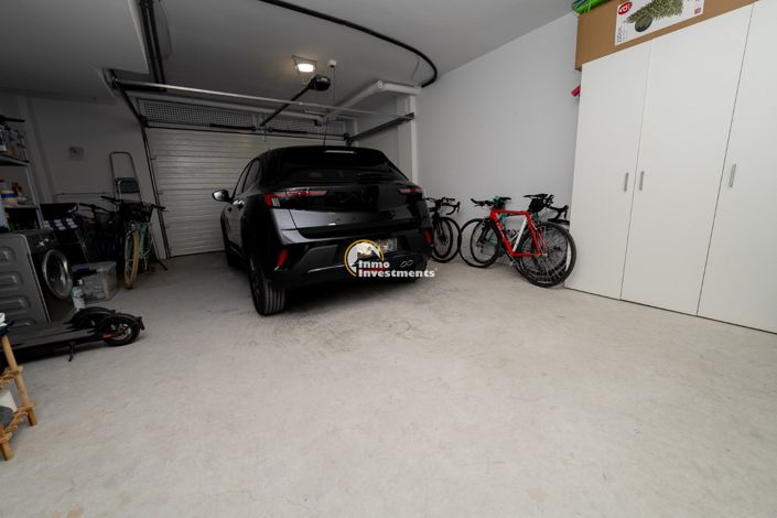 Image No.18-3 Bed Townhouse for sale