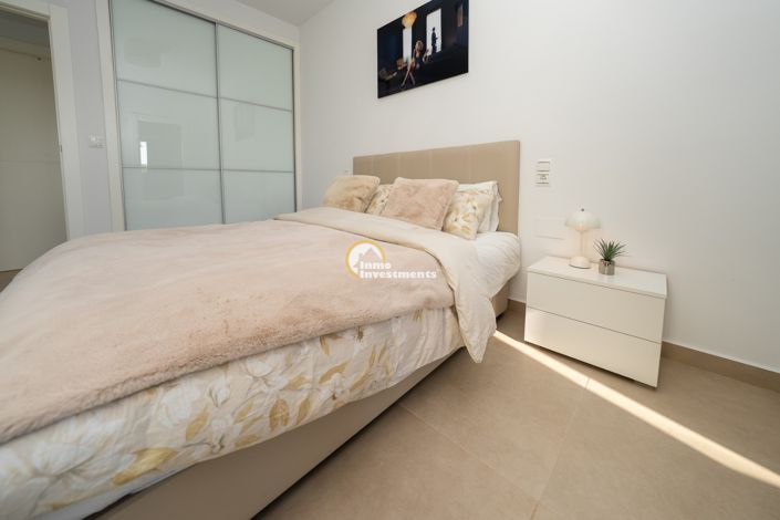 Image No.25-3 Bed Townhouse for sale