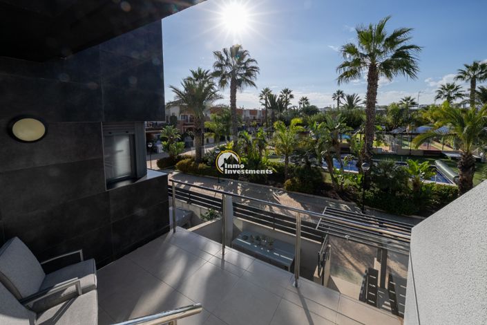 Image No.33-3 Bed Townhouse for sale