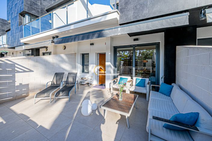 Image No.5-3 Bed Townhouse for sale