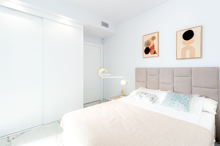 Image No.12-2 Bed Apartment for sale