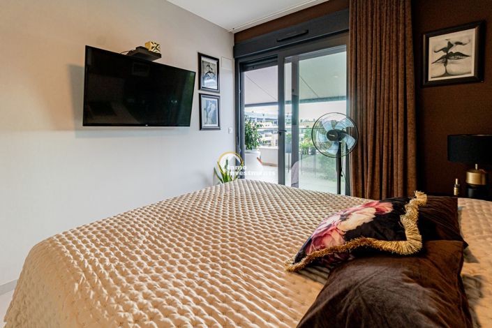 Image No.24-2 Bed Penthouse for sale