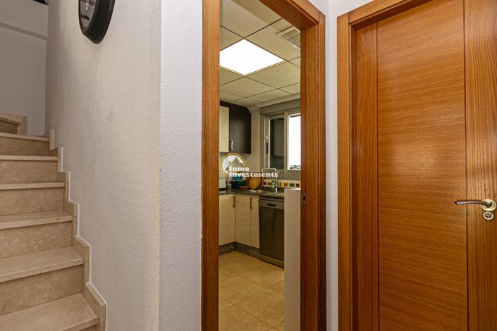 Image No.18-3 Bed Townhouse for sale