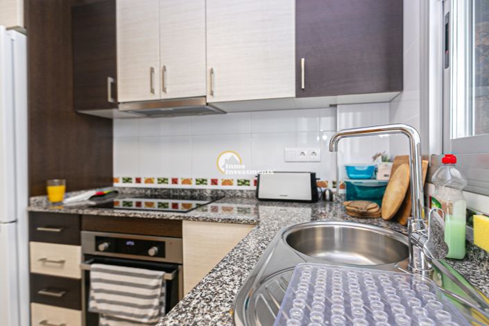 Image No.21-3 Bed Townhouse for sale