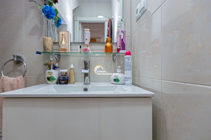 Image No.18-2 Bed Villa for sale