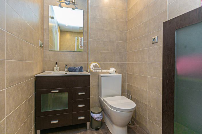 Image No.27-2 Bed Apartment for sale