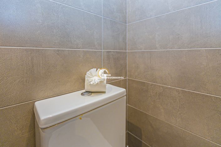 Image No.29-2 Bed Apartment for sale