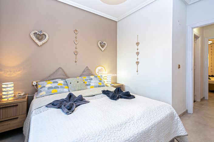 Image No.33-2 Bed Apartment for sale