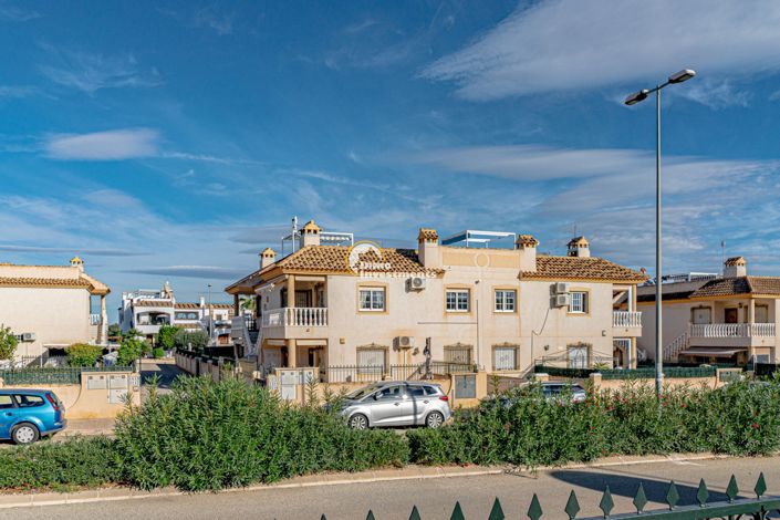 Image No.36-2 Bed Penthouse for sale