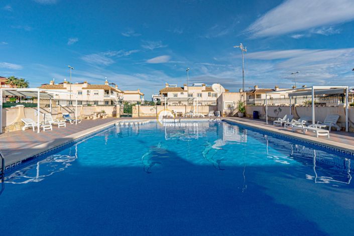 Image No.5-2 Bed Penthouse for sale